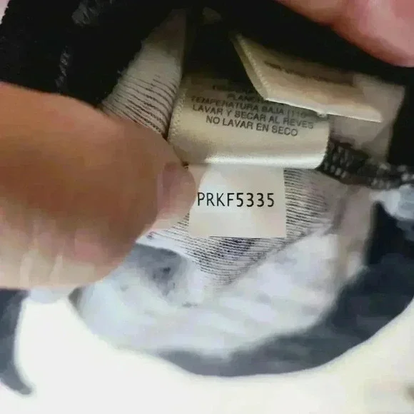 Banana Republic Shorts Womens Size 14 Black Green Striped Chino Casual Preppy - Picture 8 of 8